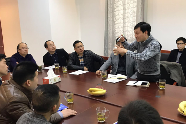 爱康顿